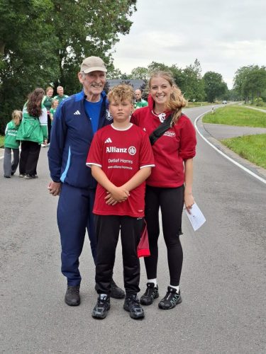 Weeke & Jelto gingen gemeinsam mit Siegfried Wilberts aus Hage an den Start 